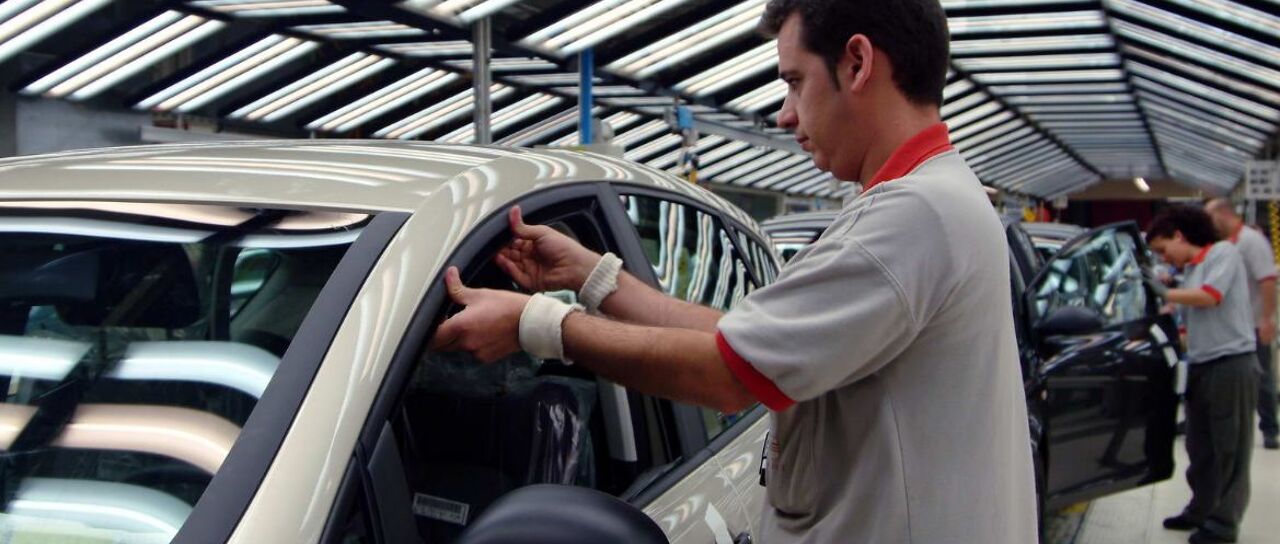 Todas las noticias de coches en un solo portal: Pruebas, fotos, vídeos, informes...