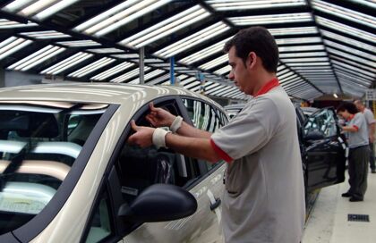 PIVE: 2000 euros por tu coche viejo. Todas las claves