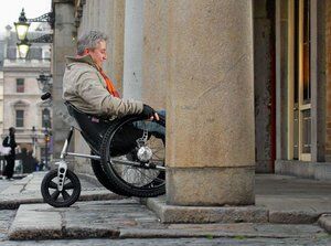 silla de ruedas monocasco