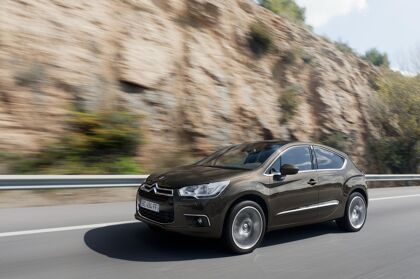 El Citroën DS4 ya cuenta con la nueva caja de cambios ETG6
