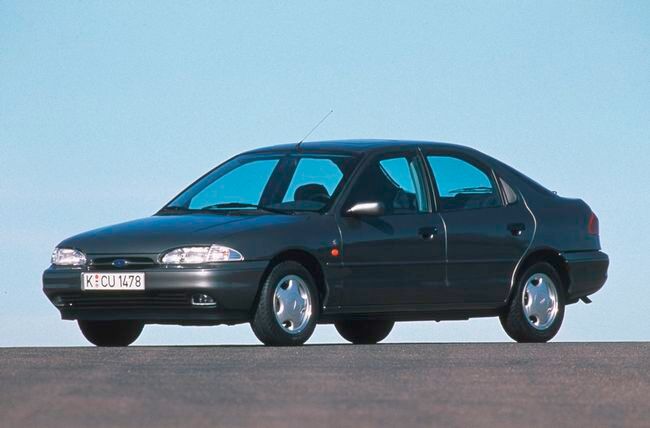 Ford Mondeo Ghia, 1994
