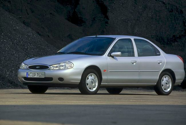 Ford Mondeo GLX, 1997