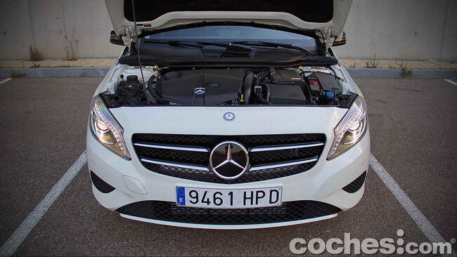 Mercedes_Benz_Clase_A_220_CDI_31
