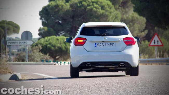 Mercedes_Benz_Clase_A_220_CDI_34