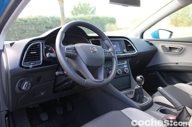 Seat Leon SC TDI 150 CV Style - interior 01