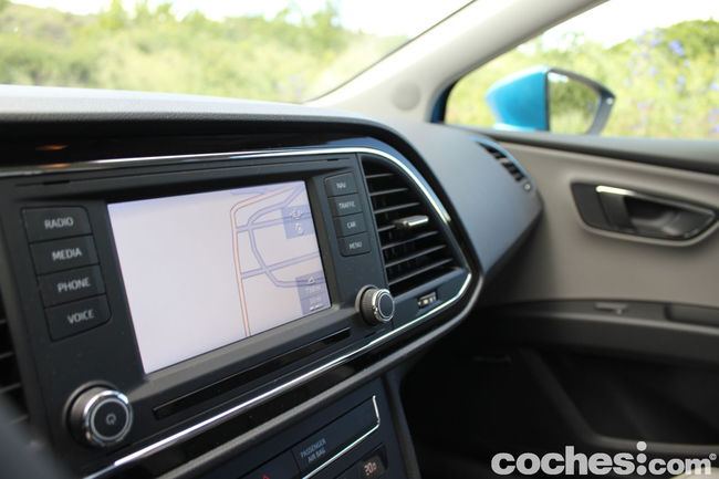 Seat Leon SC TDI 150 CV Style - interior 07