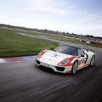 2014 Porsche 918 Spyder 8 1600x1200 150x150