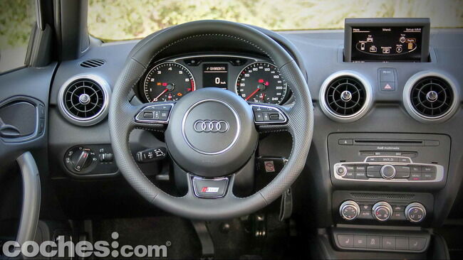 Audi_A1_1.4_TFSI_SLine_29