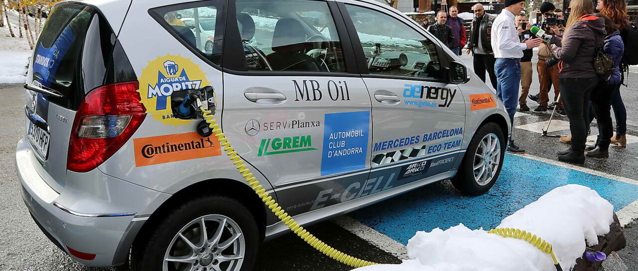 Todas las noticias de coches en un solo portal: Pruebas, fotos, vídeos, informes...
