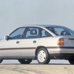 Opel Vectra GT 5p 150x150