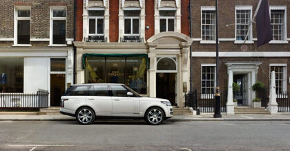 Nuevo Range Rover LWB, la limusina todoterreno