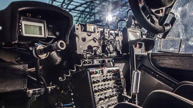 Red_Bull_SMG_Buggy_16