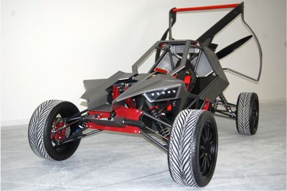 Skyrunner, el coche volador que hace parapente