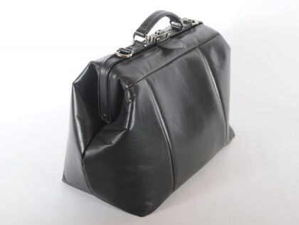 Langthaen: resucitando los interiores de coches clásicos