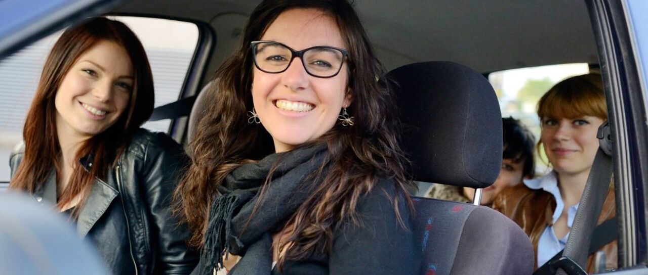 Todas las noticias de coches en un solo portal: Pruebas, fotos, vídeos, informes...