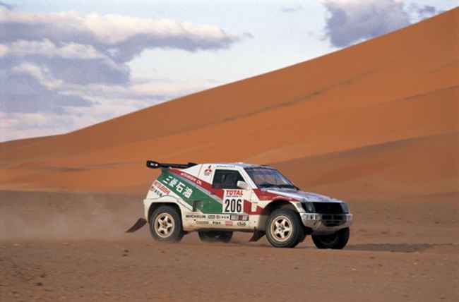 1993 Mitsubishi Pajero Proto Dakar
