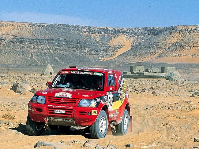 2001 Mitsubishi-Montero-Paris-Dakar