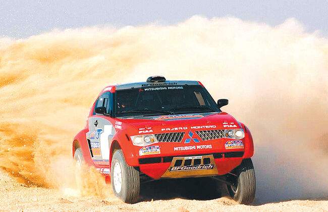 2003 Mitsubishi Montero