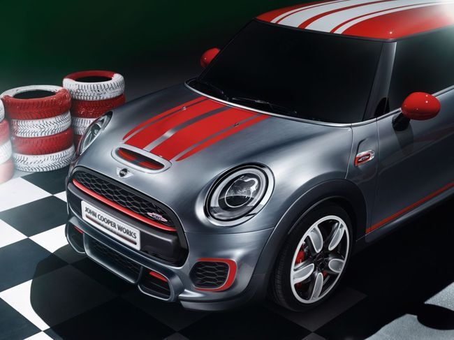 MINI John Cooper Works Concept 2014 04