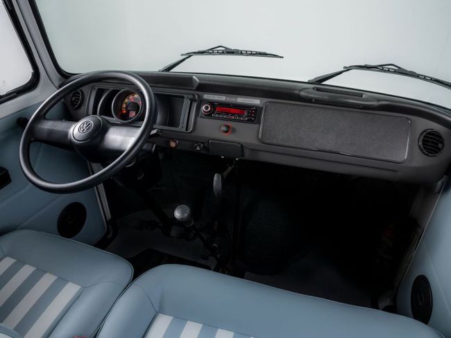 volkswagen_kombi_last_edition_09