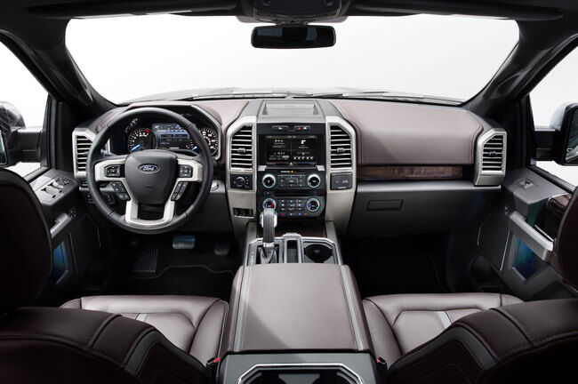 Ford F-150 2015 interior