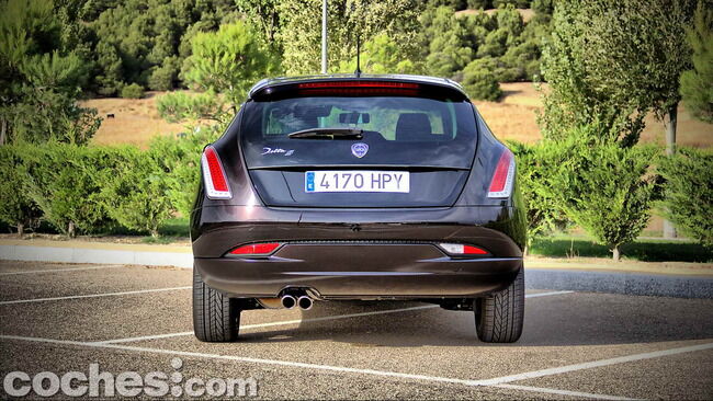 Lancia_Delta_S_MOMODESIGN_03