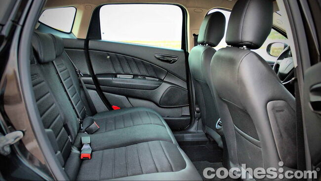 Lancia_Delta_S_MOMODESIGN_13