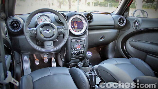 MINI_Cooper_S_Countryman_ALL4_08