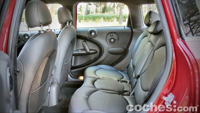 MINI_Cooper_S_Countryman_ALL4_11