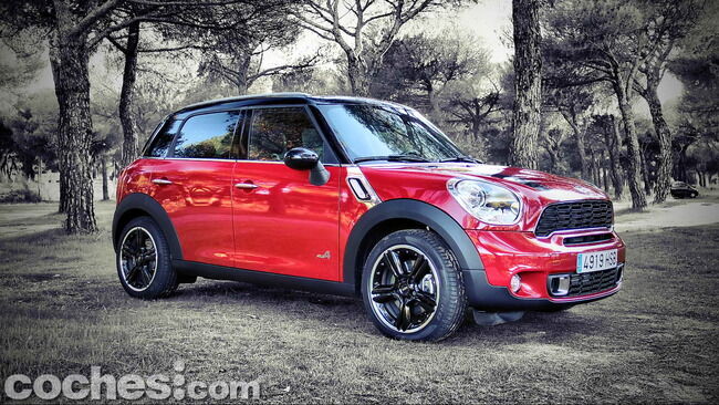 MINI_Cooper_S_Countryman_ALL4_13