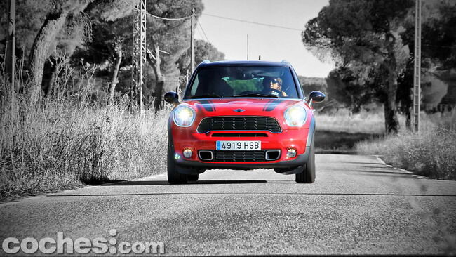MINI_Cooper_S_Countryman_ALL4_32