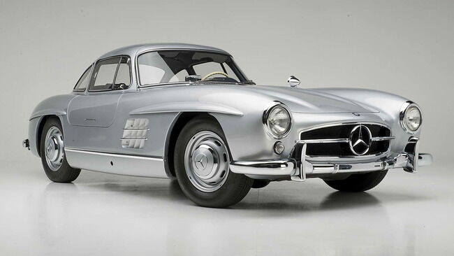 Mercedes_Benz_300SL_Gullwing_Coupe_1955_01