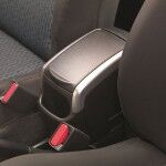 Toyota Yaris Accesorios 2014 02 150x150