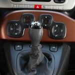 Fiat Panda Cross 2014 Interior 03 150x150