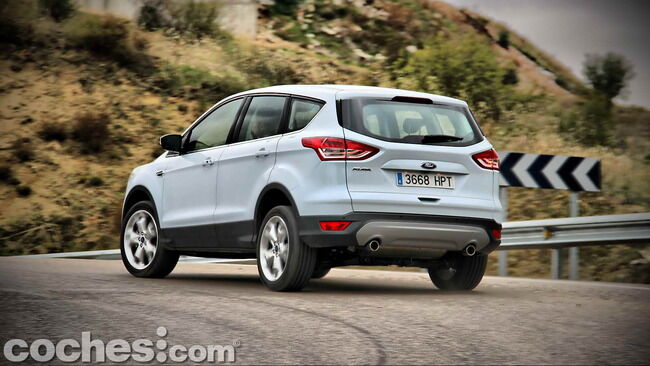 Ford_Kuga_33