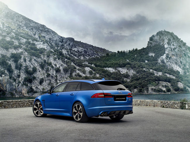 Jaguar XFR-S Sportbrake 2014 13