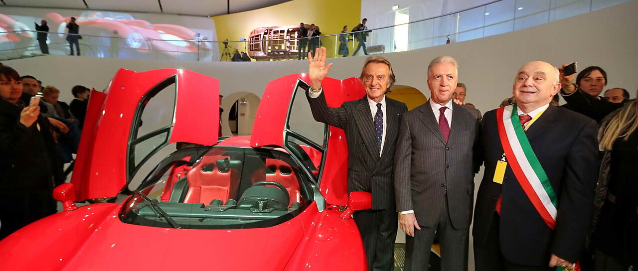 Todas las noticias de coches en un solo portal: Pruebas, fotos, vídeos, informes...