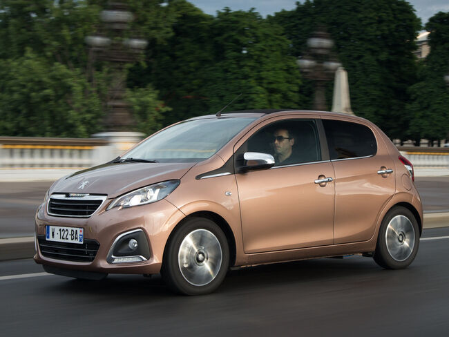 Peugeot 108 2014 27 650x488