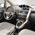 Toyota Verso 2014 21 Interior 150x150