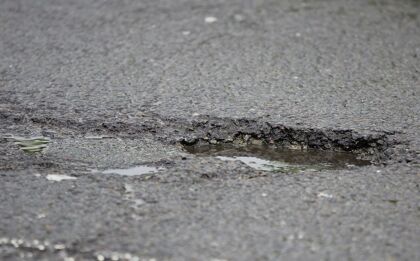 Anatomía de un bache: ¿por qué hay tantos en las carreteras?