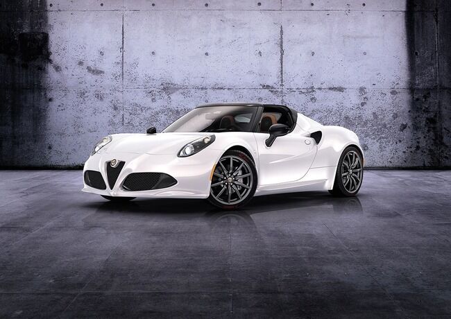 Alfa Romeo 4C Spider 2014 01