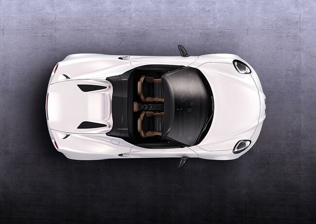 Alfa Romeo 4C Spider 2014 03
