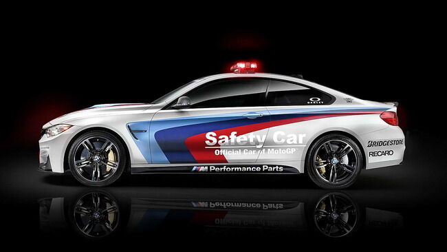 BMW_M4_Coupé_Safety_Car_MotoGP_02