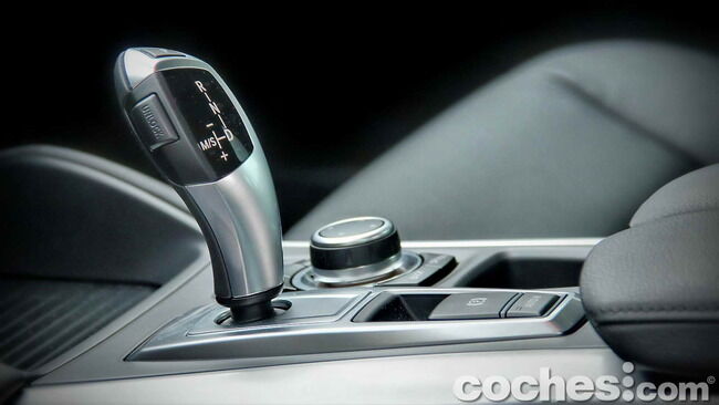 BMW_X6_Xdrive_40d_16.
