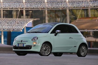 Nuevo Fiat 500 2014: cambios en el interior para el líder