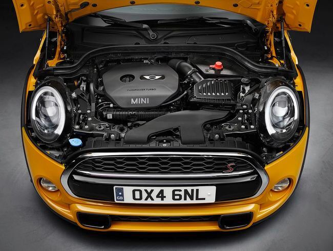 MINI Cooper S F56 2014 03