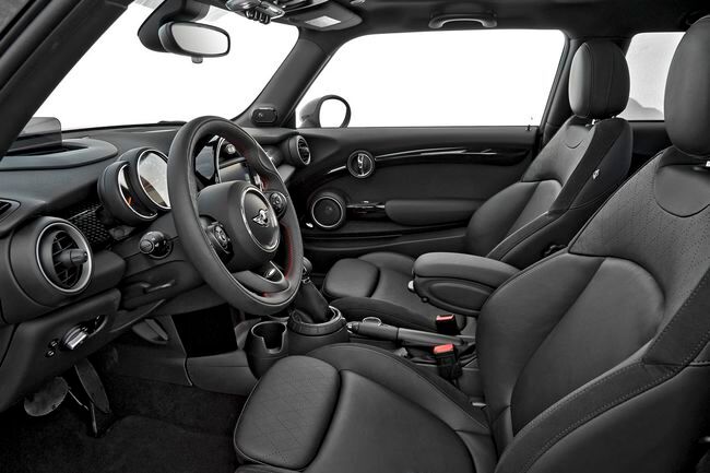 MINI Cooper S F56 2014 31
