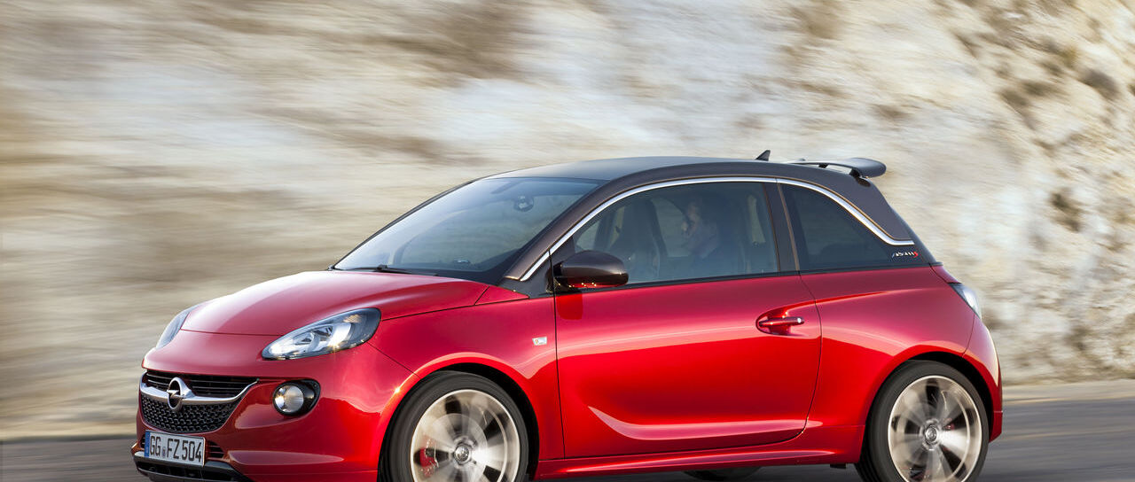 Todas las noticias de coches en un solo portal: Pruebas, fotos, vídeos, informes...