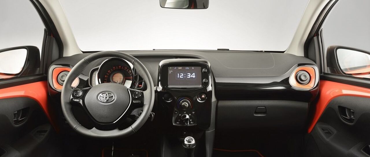 Todas las noticias de coches en un solo portal: Pruebas, fotos, vídeos, informes...