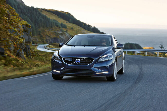 Volvo V40 D4 drive-e 2014 07